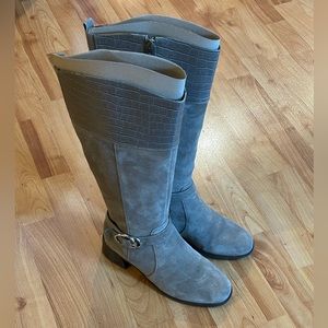 2 prs of Marc Fisher Wide Calf Boots in Taupe & Blue Suede - 8W, worn 1x